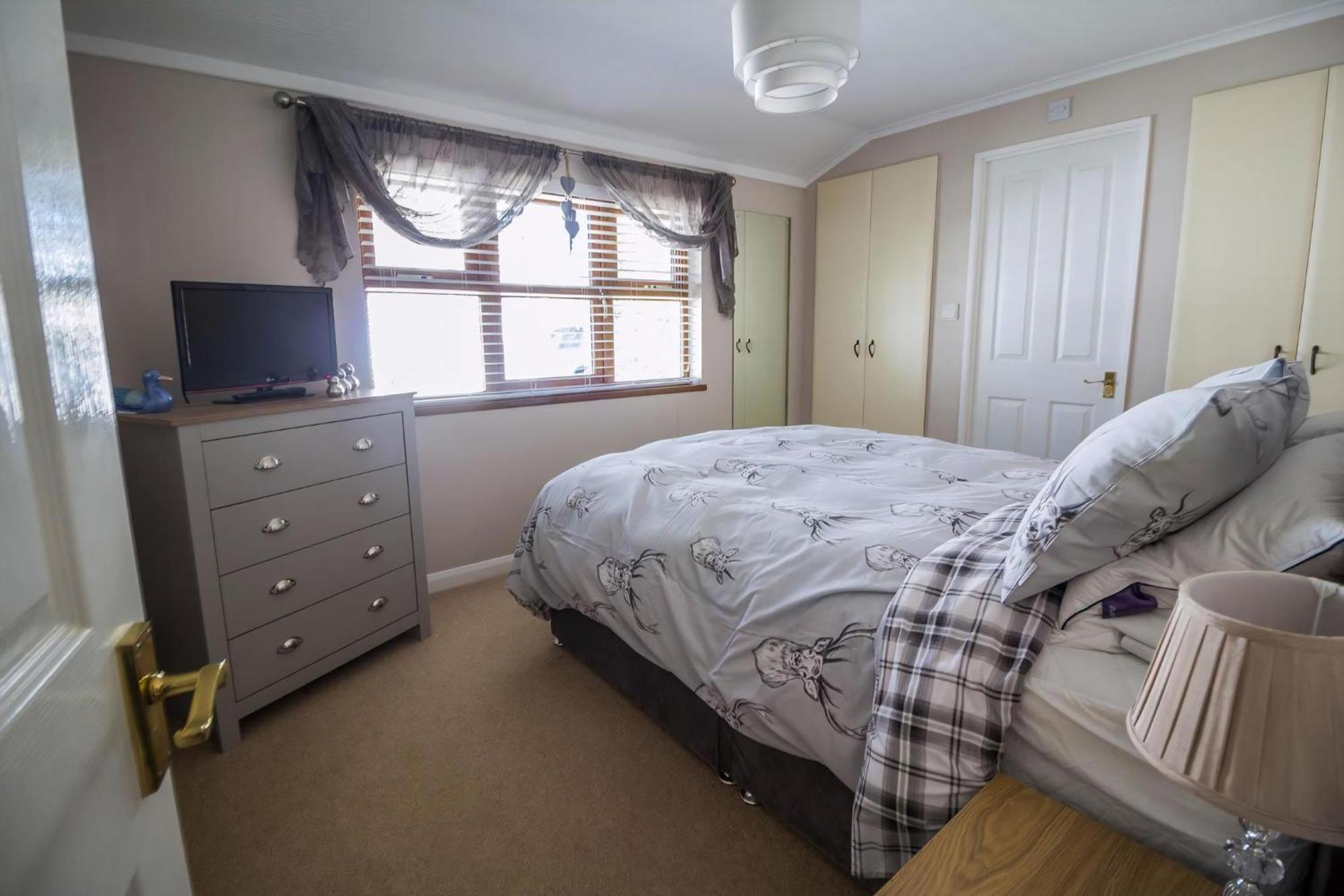 Stunning Lodge With Free Wifi For Hire At Carlton Meres In Suffolk Ref 60013M ساكسموندهام المظهر الخارجي الصورة